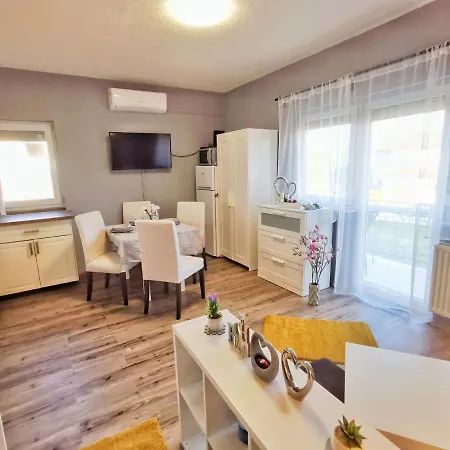 Panorama Garden Apartment